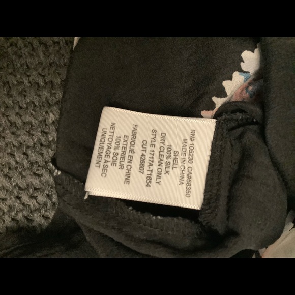 100% silk Joie Floral tank - Picture 4 of 4